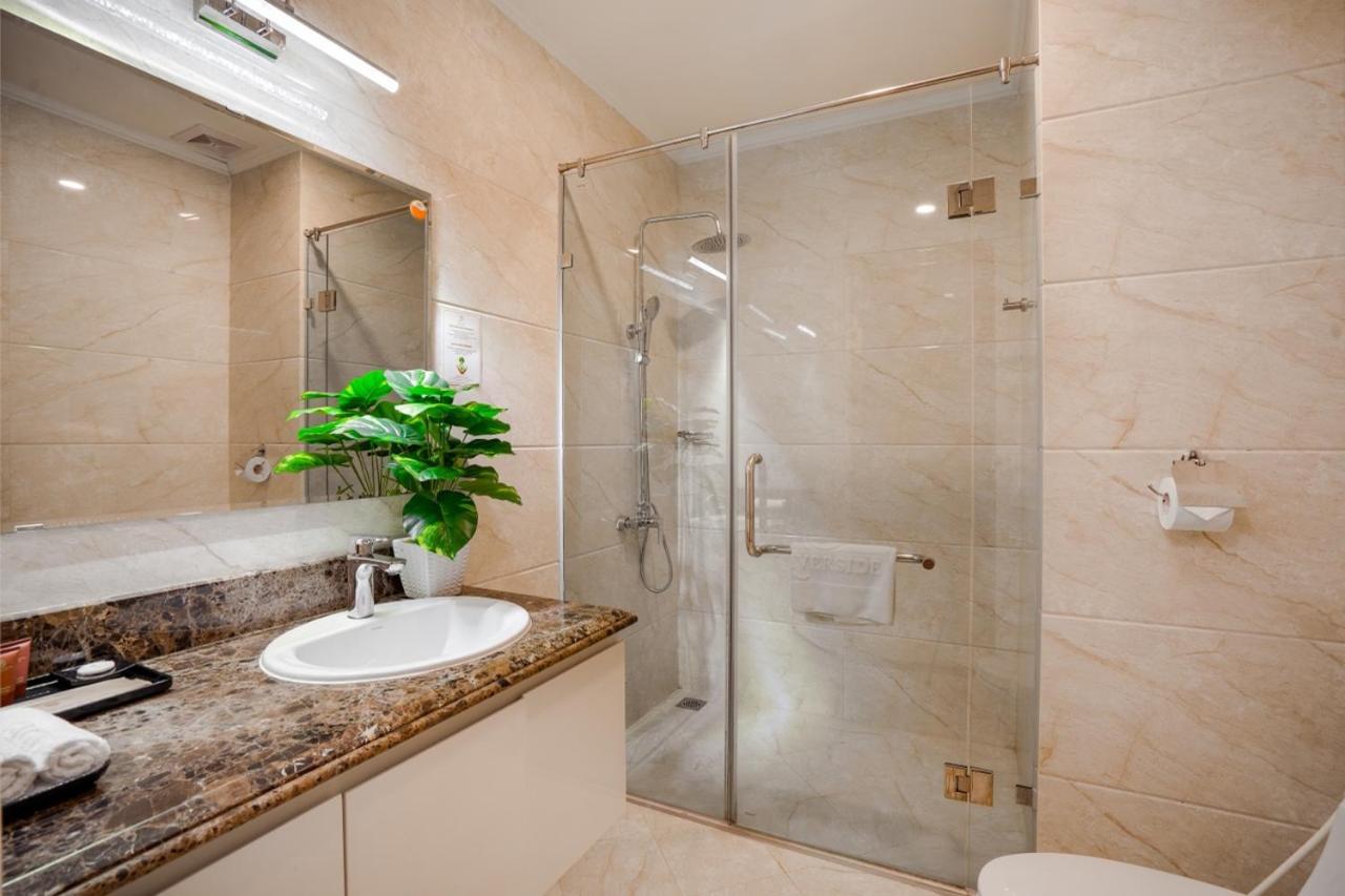 Riverside Hotel Quang Binh Донгхой Екстер'єр фото