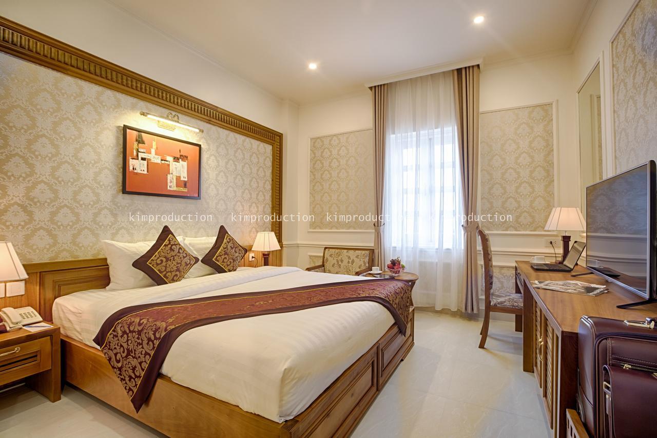 Riverside Hotel Quang Binh Донгхой Екстер'єр фото